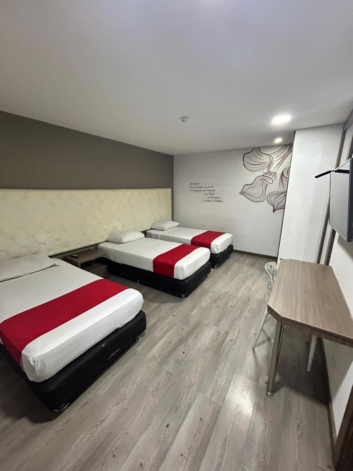 Aw Hotel Ariston Tower Bogota Luaran gambar